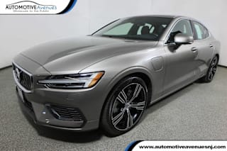 2019 Volvo S60 7JRBR0FL4KG011370 2019 Volvo S60