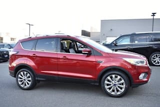2018 Ford Escape Titanium 1FMCU9J99JUB30335 2018 Ford Escape Titanium