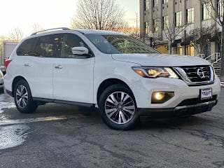 2017 Nissan Pathfinder SV 5N1DR2MN5HC664356 2017 Nissan Pathfinder SV