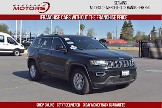 2018 Jeep Grand Cherokee Laredo E 1C4RJEAG2JC126132 2018 Jeep Grand Cherokee Laredo E