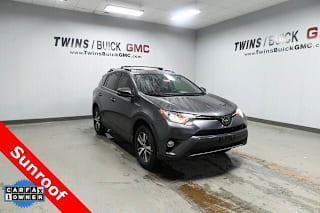 2018 Toyota RAV4 JTMWFREV8JD109348 2018 Toyota RAV4