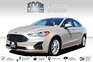2019 Ford Fusion Hybrid SE 3FA6P0LU7KR206249 2019 Ford Fusion Hybrid SE
