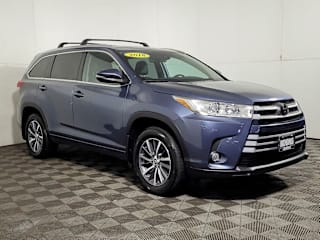 2018 Toyota Highlander XLE 5TDJZRFH3JS825024 2018 Toyota Highlander XLE