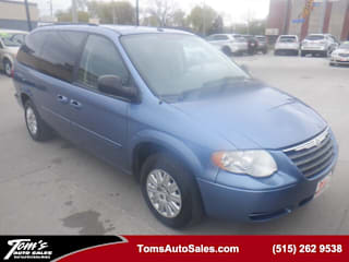 2007 Chrysler Town and Country LX 2A4GP44R27R351741 2007 Chrysler Town and Country LX