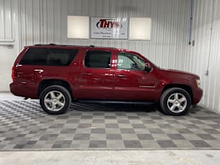 2010 Chevrolet Suburban LT 1500 1GNUKJE39AR145241 2010 Chevrolet Suburban LT 1500