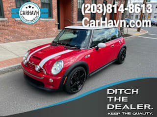2006 MINI Cooper S WMWRE33546TN26671 2006 MINI Cooper S