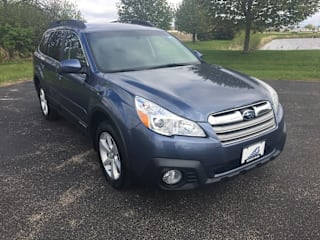 2014 Subaru Outback 2.5i Premium 4S4BRCCCXE3295745 2014 Subaru Outback 2.5i Premium