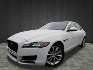 2018 Jaguar XF 25t Premium SAJBJ4FX2JCY64695 2018 Jaguar XF 25t Premium