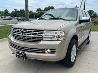 2008 Lincoln Navigator Base 5LMFU28528LJ05152 2008 Lincoln Navigator Base