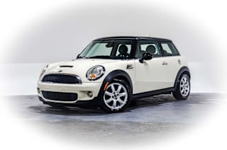 2009 MINI Cooper S WMWMF73569TW88174 2009 MINI Cooper S