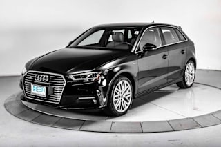 2018 Audi A3 Sportback e-tron WAUTPBFF5JA058582 2018 Audi A3 Sportback e-tron