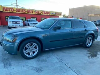 2006 Dodge Magnum SE 2D4FV47TX6H180954 2006 Dodge Magnum SE