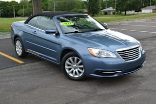 2011 Chrysler 200 Convertible Touring 1C3BC2EG2BN585563 2011 Chrysler 200 Convertible Touring