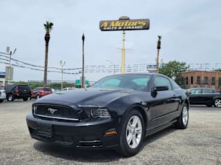 2014 Ford Mustang V6 1ZVBP8AM6E5257126 2014 Ford Mustang V6