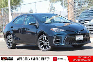2017 Toyota Corolla SE 5YFBURHE9HP646883 2017 Toyota Corolla SE