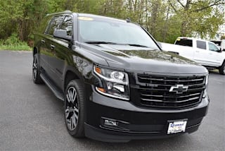 2019 Chevrolet Suburban Premier 1500 1GNSKJKJ2KR252840 2019 Chevrolet Suburban Premier 1500