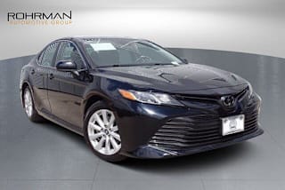 2019 Toyota Camry LE 4T1B11HKXKU810616 2019 Toyota Camry LE