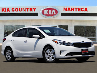 2018 Kia Forte LX 3KPFK4A76JE221408 2018 Kia Forte LX