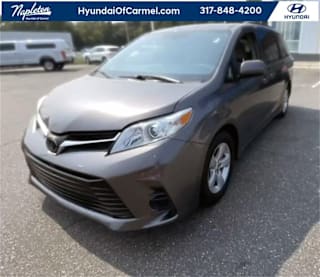 2019 Toyota Sienna LE 8-Passenger 5TDKZ3DC2KS017077 2019 Toyota Sienna LE 8-Passenger