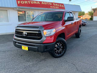 2017 Toyota Tundra SR 5TFUM5F19HX070375 2017 Toyota Tundra SR