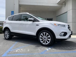 2017 Ford Escape Titanium 1FMCU0JD3HUC67023 2017 Ford Escape Titanium