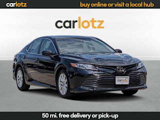 2018 Toyota Camry LE 4T1B11HK1JU617284 2018 Toyota Camry LE