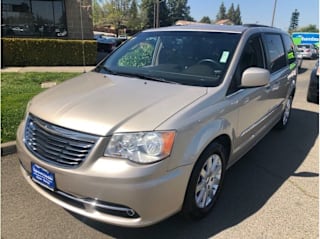 2014 Chrysler Town and Country 2C4RC1BG6ER211683 2014 Chrysler Town and Country