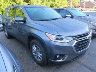2019 Chevrolet Traverse LT Cloth 1GNERGKW0KJ296020 2019 Chevrolet Traverse LT Cloth