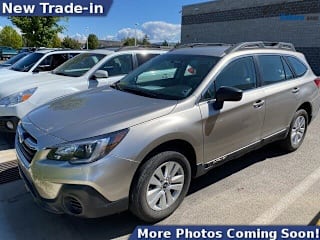 2018 Subaru Outback 2.5i 4S4BSAAC5J3242392 2018 Subaru Outback 2.5i