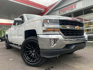 2017 Chevrolet Silverado 1500 3GCUKREC4HG376369 2017 Chevrolet Silverado 1500