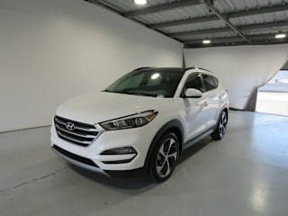 2017 Hyundai Tucson Value KM8J33A22HU569574 2017 Hyundai Tucson Value