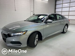 2019 Honda Accord LX 1HGCV1F13KA102136 2019 Honda Accord LX