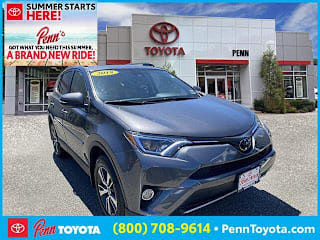 2018 Toyota RAV4 XLE JTMRFREVXJJ726782 2018 Toyota RAV4 XLE