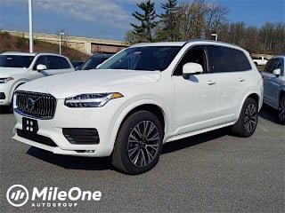 2021 Volvo XC90 T6 Momentum 7-Passenger YV4A22PK6M1743258 2021 Volvo XC90 T6 Momentum 7-Passenger