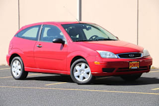 2006 Ford Focus ZX3 S 1FAFP31N46W149105 2006 Ford Focus ZX3 S