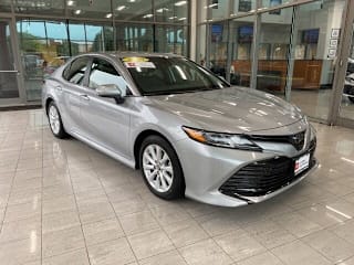 2019 Toyota Camry LE 4T1B11HK0KU785113 2019 Toyota Camry LE