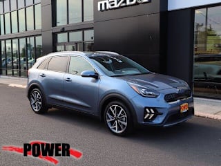 2020 Kia Niro Touring KNDCC3LC3L5432987 2020 Kia Niro Touring