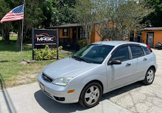 2007 Ford Focus ZX5 SES 1FAHP37N67W325301 2007 Ford Focus ZX5 SES