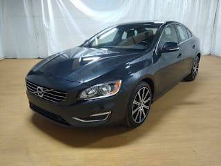 2015 Volvo S60 T5 Premier YV1612TK3F1359338 2015 Volvo S60 T5 Premier