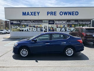 2019 Nissan Sentra SV 3N1AB7AP5KY243737 2019 Nissan Sentra SV