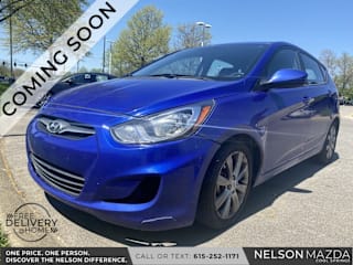 2012 Hyundai Accent SE KMHCU5AE7CU027245 2012 Hyundai Accent SE