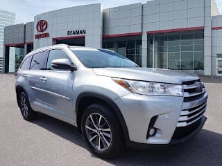 2018 Toyota Highlander XLE 5TDJZRFH5JS547601 2018 Toyota Highlander XLE
