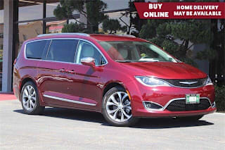 2017 Chrysler Pacifica Limited 2C4RC1GG4HR649096 2017 Chrysler Pacifica Limited