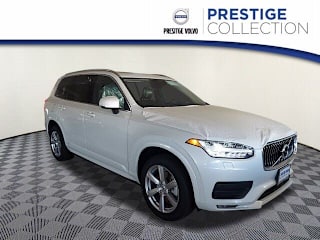 2021 Volvo XC90 T6 Momentum 6-Passenger YV4A221K3M1714499 2021 Volvo XC90 T6 Momentum 6-Passenger
