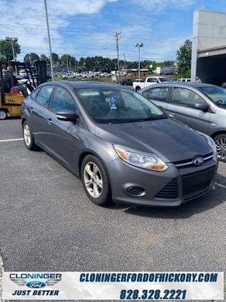 2014 Ford Focus SE 1FADP3F29EL458204 2014 Ford Focus SE