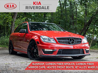 2013 Mercedes-Benz C-Class C 63 AMG WDDGF7HB1DA854903 2013 Mercedes-Benz C-Class C 63 AMG