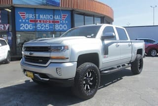 2017 Chevrolet Silverado 1500 LT 3GCUKREC2HG235123 2017 Chevrolet Silverado 1500 LT