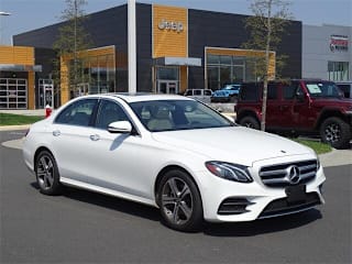 2018 Mercedes-Benz E-Class E 300 4MATIC WDDZF4KB7JA345409 2018 Mercedes-Benz E-Class E 300 4MATIC