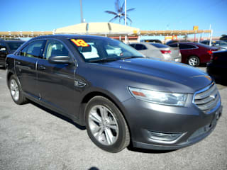 2013 Ford Taurus 1FAHP2E88DG230932 2013 Ford Taurus