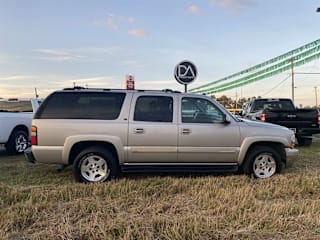 2004 Chevrolet Suburban 3GNEC16Z14G270999 2004 Chevrolet Suburban